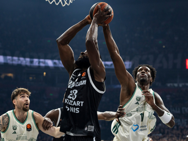 Iz spektakla u katastrofu: Žoc dočekan lebom i solju, a onda PAO razbucao Partizan