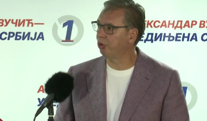 Vučić na velikom skupu u Vranju: “Vi birate kojim putem će Srbija da ide 25. oktobra” (VIDEO)