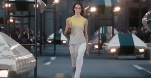Leteći automobili nad Parizom: Louis Vuitton zatvorio modnu nedelju prizorom iz budućnosti (VIDEO)