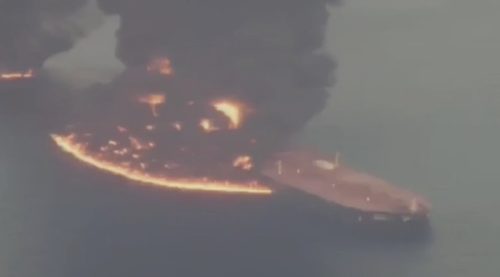 Haos na moru, džinovski tanker naleteo na minu i buknuo: Iranska garda poslala najstrašnije upozorenje