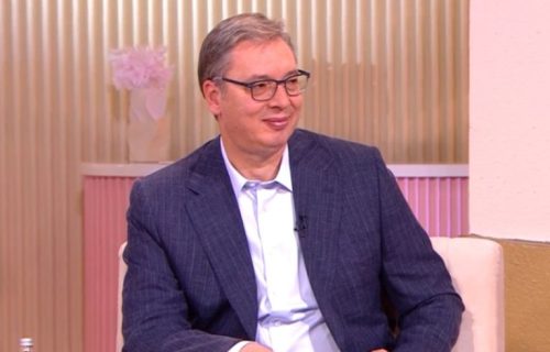 (UŽIVO) Vučić gost u emisiji kod Sanje Marinković: Sa njim i Karleuša, Zorica Brunclik i Snežana Savić
