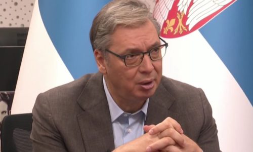 Vučić: “Besmislen program “Studentske liste” od 11 tačaka, sramota me je da to čitam”