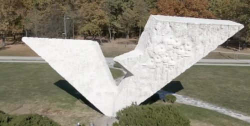 Krvave Šumarice: Na današnji dan nacisti streljali decu u Kragujevcu – Jeziv zločin koji Srbija pamti