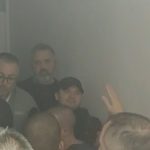 Vučićevića izveli iz redakcije: Pristalice Studentske liste upale u TV Informer, pa uputile "zahtev"