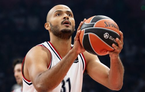 Šilds junak, Vezenkov tragičar: Fener utišao Pirej, stotke Valensije i Žalgirisa