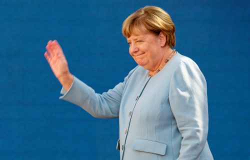Merc na kolenima, Nemci poručili: Angela Merkel je sve radila bolje, zemlja je u potpunom rasulu