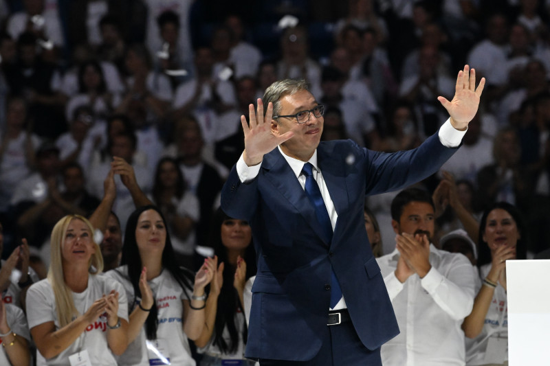 Vučić na skupu u Valjevu: “Neko spolja je ubacio ogroman novac da podiže atmosferu do usijanja”