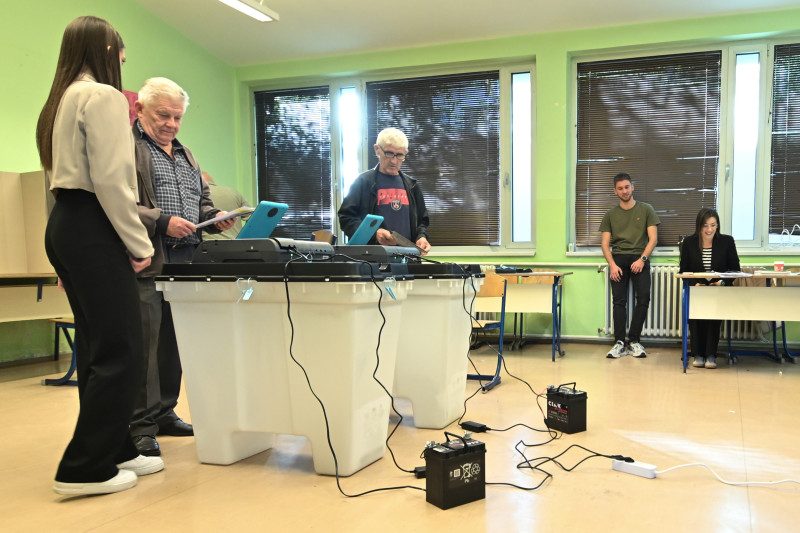 Prvi rezultati izbora u BiH i Republici Srpskoj: Obrađeno 85 odsto glasova, oglasio se CIK