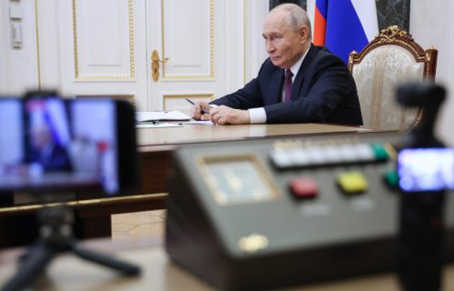 "To vodi ka nepovoljnom ishodu": Putin upozorio na opasnu stranu veštačke inteligencije