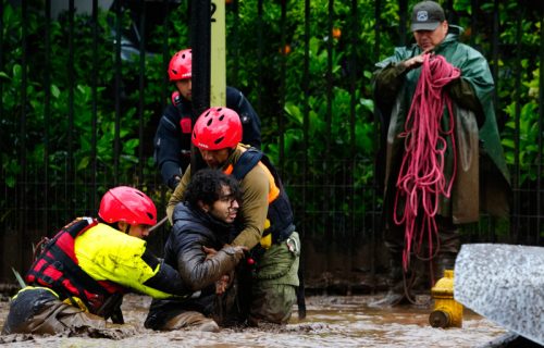Katastrofalne poplave pogodile Čile: Više od 1.000 ljudi evakuisano, među povređenima i dete
