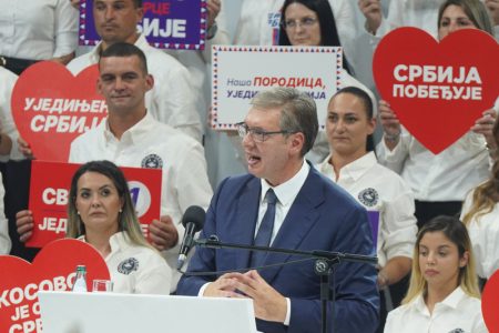 Vučić: “Neka 25. oktobra pobeda bude ubedljiva, da pokažemo da nisu slomili Srbiju” (VIDEO)