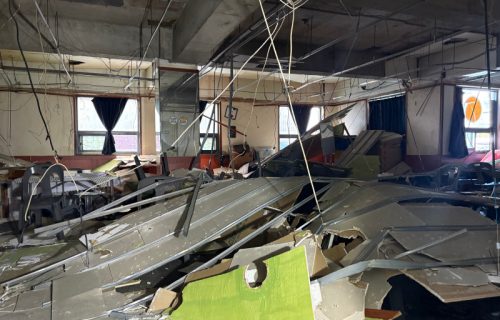 Plafon pao na ljude u supermarketu: Najmanje 38 povređenih, još 66 njih evakuisano (FOTO)