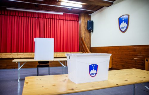 Danas četiri referenduma u Sloveniji: Otvoreno oko 3.000 biračkih mesta, rezultati večeras