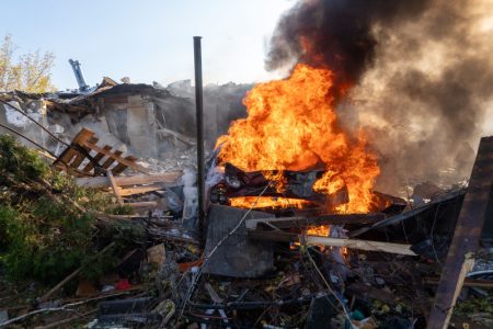Novi napad na Kijev: Jedna osoba poginula, 11 ranjenih u ruskom napadu na zgradu