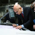Za poslanička mesta u trci 18 lista sa 2.418 kandidata, mandati se raspodeljuju po Dontovom sistemu