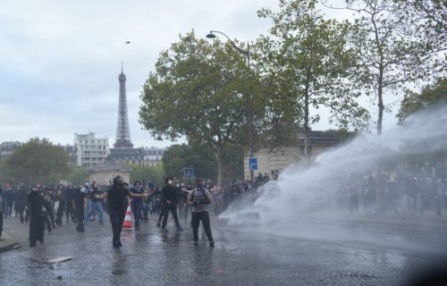 Protesti učenika potresaju Francusku: Skoro 200 škola zatvoreno, najavljene nove blokade