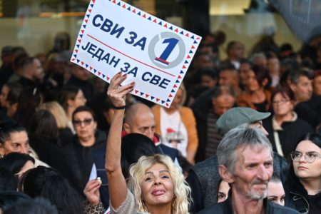 Građani širom Srbije uz listu “Aleksandar Vučić – Ujedinjena Srbija”: Okupljanja podrške u brojnim mestima