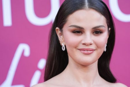 Selena Gomez apeluje na mlade da ne koriste vejp: Zavisnost od nikotina mi je promenila glas
