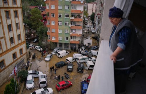 Katastrofalne poplave u Turskoj: Četvoro mrtvih, troje nestalih, upozorenje za 45 provincija