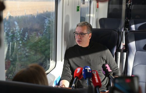 Vučić najavio: Predizborni skup liste "Ujedinjena Srbija" 21. oktobra u Nišu