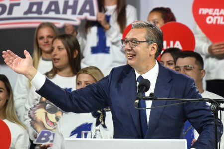 “Nećemo im dozvoliti da ukradu izbornu volju naroda”: Vučićeva nova snažna poruka građanima (VIDEO)