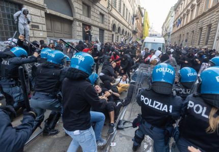 Protesti se šire Italijom: Učenici u Torinu se pridružili blokadama, desetine uhapšenih