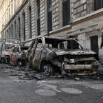 Zgarišta i krv na ulicama Francuske: Stotine miliona evra štete i 1.800 uhapšenih posle paklene subote