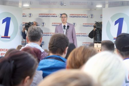 Vučić: “Uvešćemo besplatne stomatološke preglede, 6 milijardi za lečenje retkih bolesti”