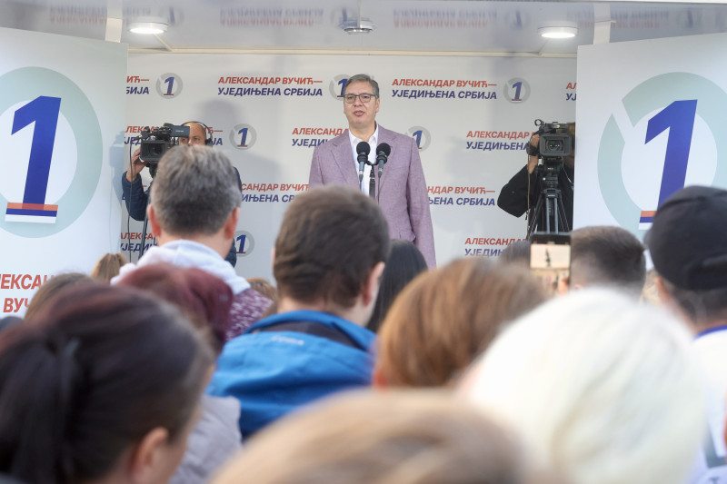 Vučić: “Uvešćemo besplatne stomatološke preglede, 6 milijardi za lečenje retkih bolesti”