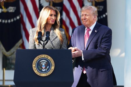 Na inicijativu prve dame Amerike: Donald Tramp potpisao istorijsku naredbu o ženskom zdravlju