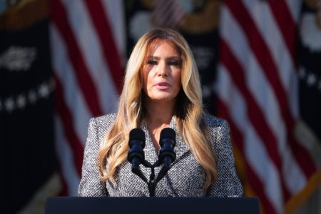 “Potpisali smo sporazum”: Melanija Tramp objavila važnu vest, razgovarala je i sa Putinom i sa Zelenskim