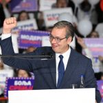 Vučić na predizbornom skupu u Čačku: "Neće biti politike ni u školama, ni na fakultetima"