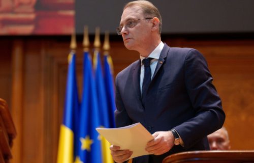 Rumunija dobila novu vladu posle šest meseci političke krize: Parlament izglasao kabinet Luke Nikuleskua