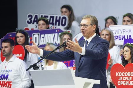 Vučić: “Osnažićemo niški univerzitet, nema mesta politici na fakultetima i višim školama”