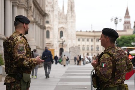 Policijska akcija u Italiji: Više od 150 pretresa nakon nereda, na ulice izlazi dodatnih 500 vojnika