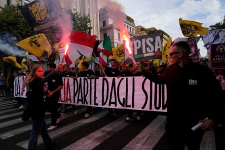 Policijska akcija u Italiji: Više od 150 pretresa nakon nereda, na ulice izlazi dodatnih 500 vojnika