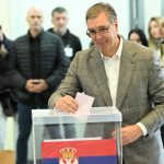 Aleksandar Vučić glasao na biračkom mestu na Novom Beogradu