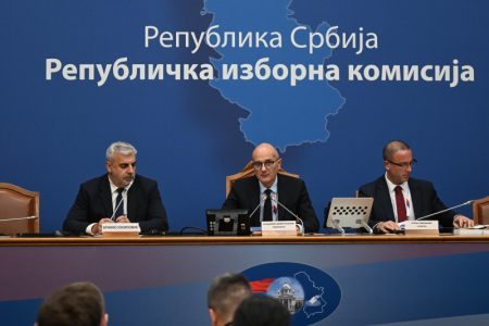 (UŽIVO) Sednica Republičke izborne komisije: Zasedanje u Skupštini (VIDEO)