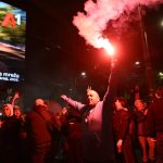 Muzika i vatromet na više mesta u Beogradu: Pristalice Studentske liste slave pobedu na izborima (FOTO)