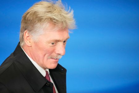 Peskov poslao poruku Evropi: “Seku granu na kojoj sede” – upozorio na posledice odbijanja ruskog gasa