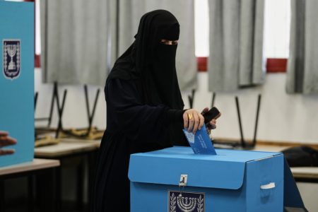 Izbori u Izraelu doneli neizvesnost: Ni opozicija ni Netanjahu nemaju većinu