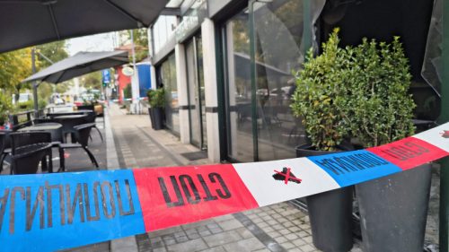 Prve fotografije nakon užasa na Vračaru: Izgoreo ugostiteljski objekat (FOTO)