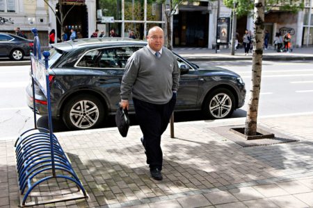 Tužilaštvo pokrenulo istragu: Naložena obdukcija, u toku uviđaj u Vuletićevom stanu