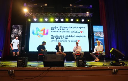 Legende se okupile u Ulcinju: Promovisana knjiga "ŽOC" o Željku Obradoviću (VIDEO/FOTO)