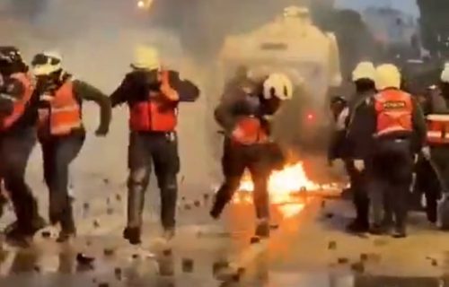 Novi talas nasilja u Tirani: Demonstranti gađali policiju, ona odgovorila suzavcem