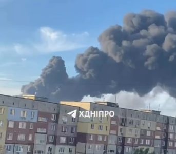 Masovni napad na Ukrajinu: Ima mrtvih, pogođena skladišta, brodovi i energetski objekti, Kijev uzvratio
