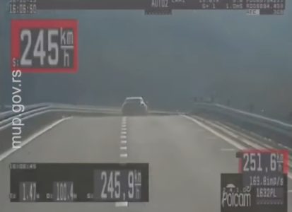Na putu od Lajkovca do Valjeva vozio brzinom od 245 km/h, dobio prekršajnu prijavu za nasilničku vožnju