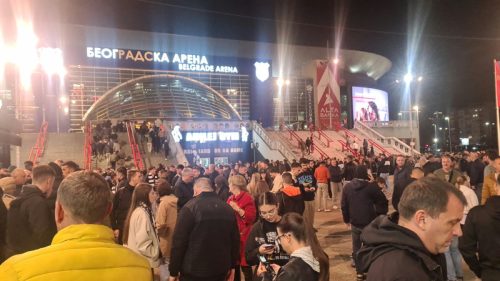 Stižu “grobari”, atmosfera se zagreva: Počinje odbrojavanje do spektakla u “Areni” (VIDEO)
