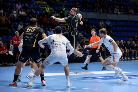 Vesprem protutnjao kroz Beograd: Partizan bez rešenja za mađarsku mašineriju