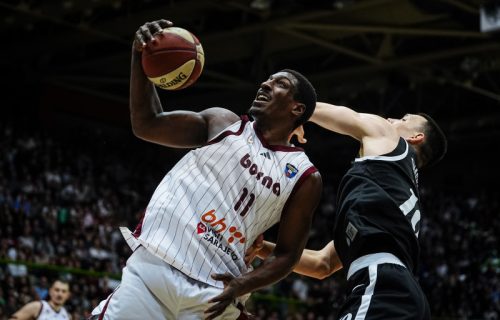 Transfer bomba na Jadranu: Partizan poslao ponudu za centra, čeka se odluka